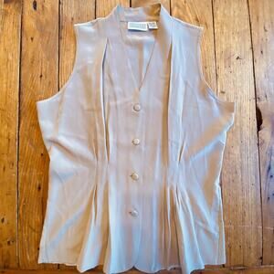 Christie & Jill Blouse Womens 12 Beige Silk Sleeveless Pleated old money vest